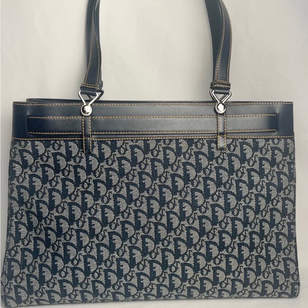 Dior Bags - Picture 5 of 13